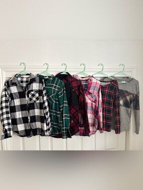 Women’s plaid bundle